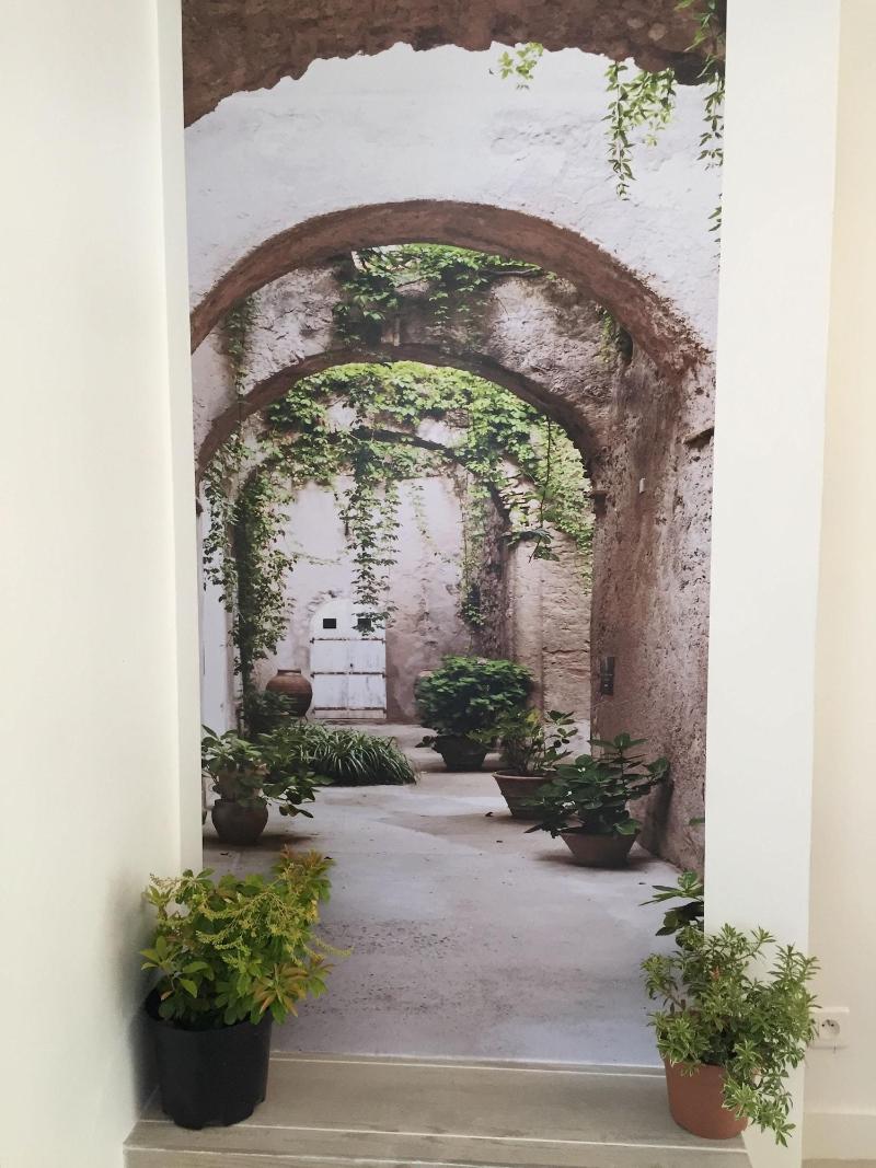 Domaine Des Trois Cha Teaux image