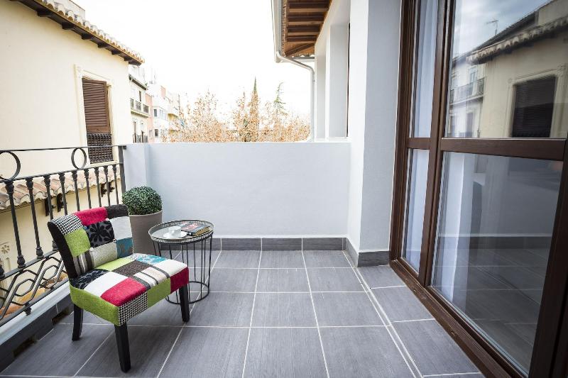La Casa De La Trinidad Suites image