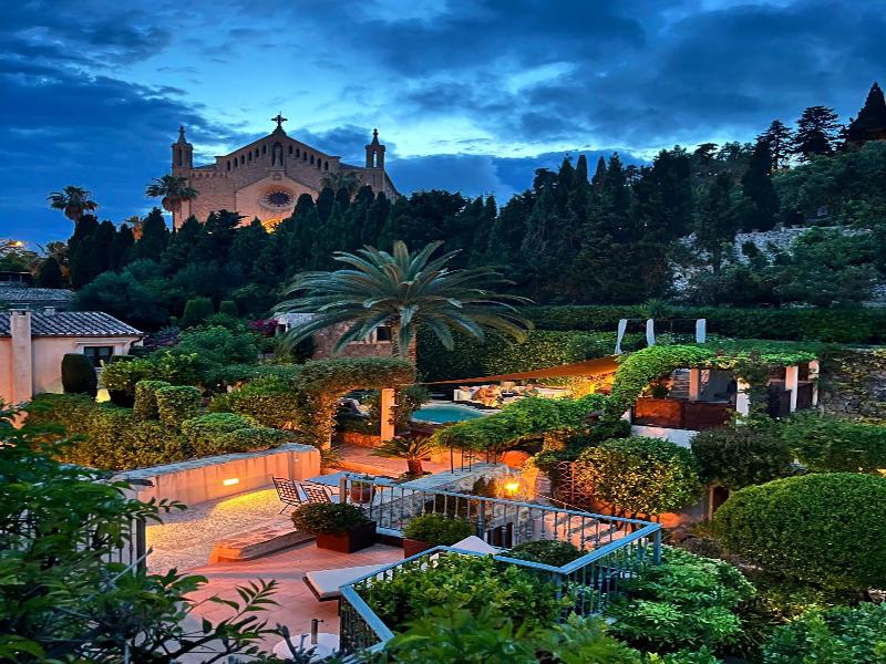 Jardi D Arta Boutique Hotel image