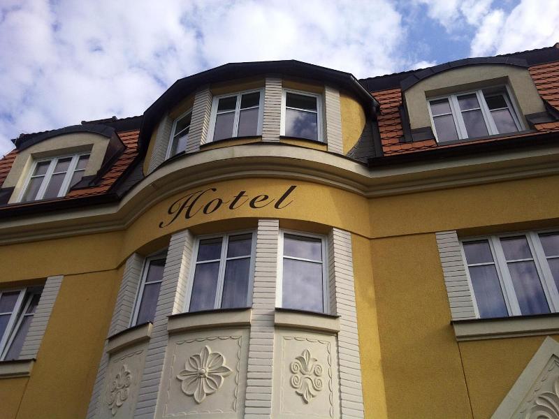 Hotel Garni Rambousek image