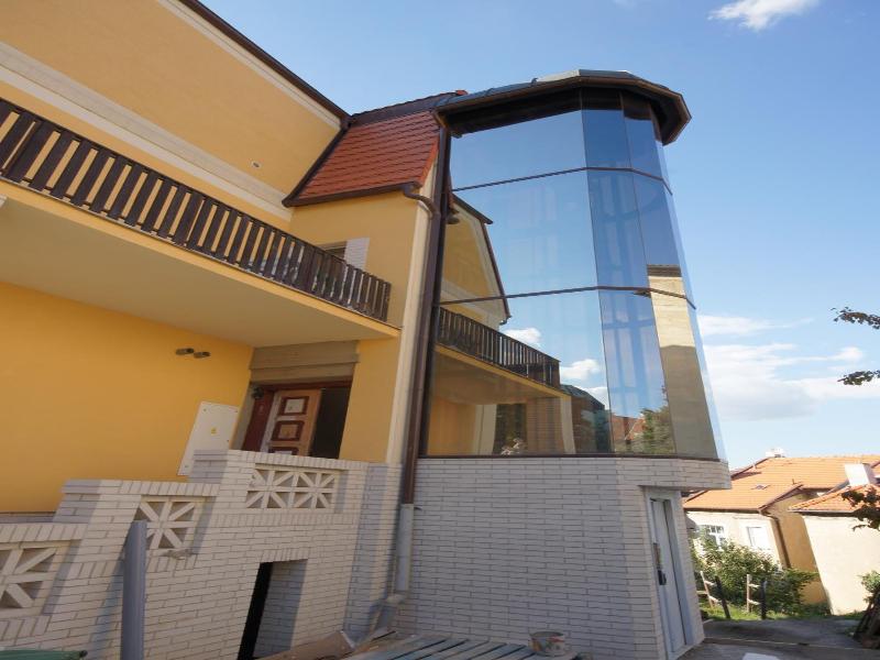 Hotel Garni Rambousek image