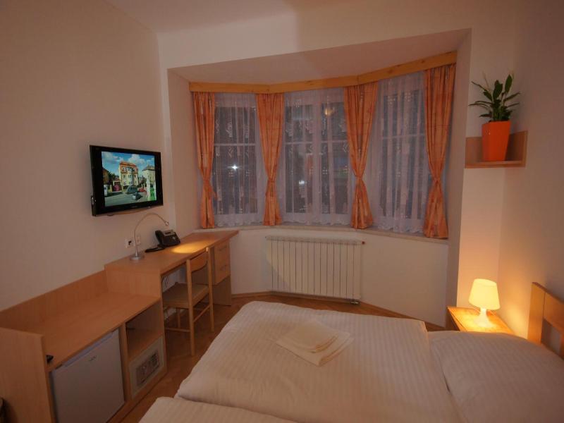 Hotel Garni Rambousek image
