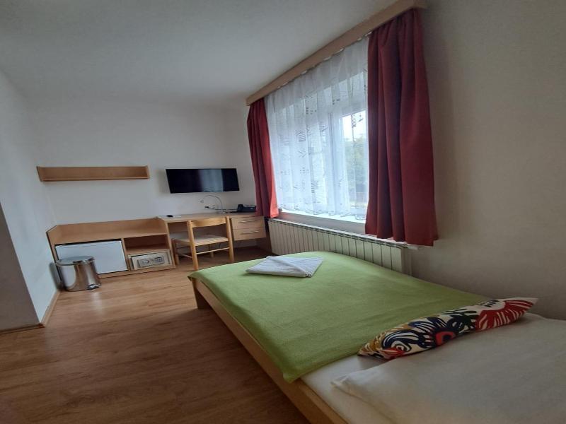 Hotel Garni Rambousek image