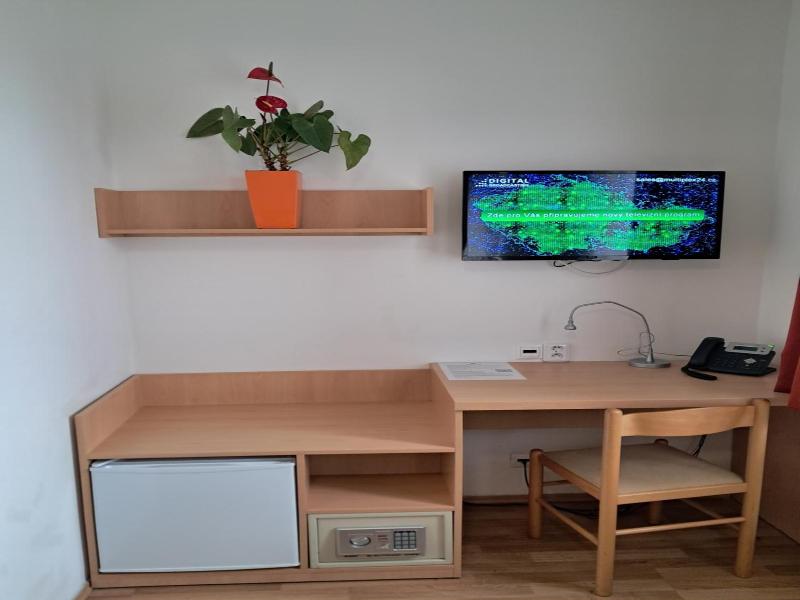 Hotel Garni Rambousek image