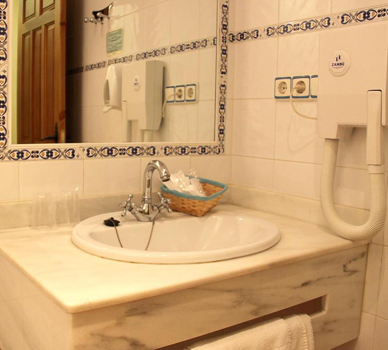 Hotel Riopar Spa image