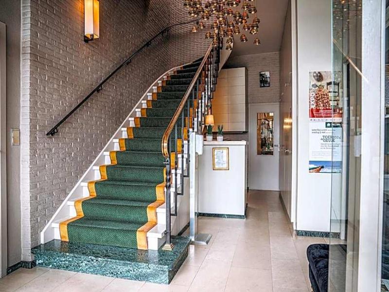 Hotel Les Eleveurs image