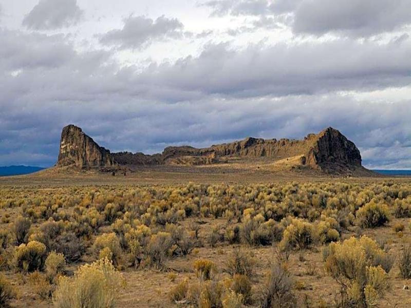 Diamondstone Guest Lodges