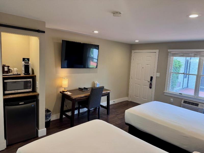 The Inn At Hershey Farm image