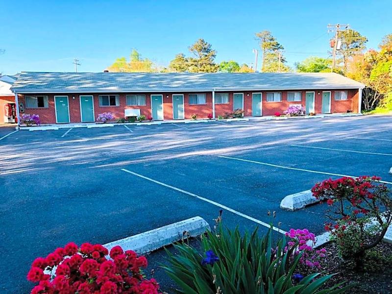 Bassett Motel