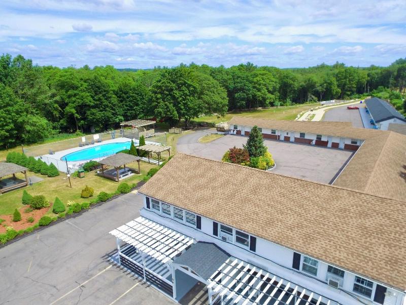 Aquastar Inn image
