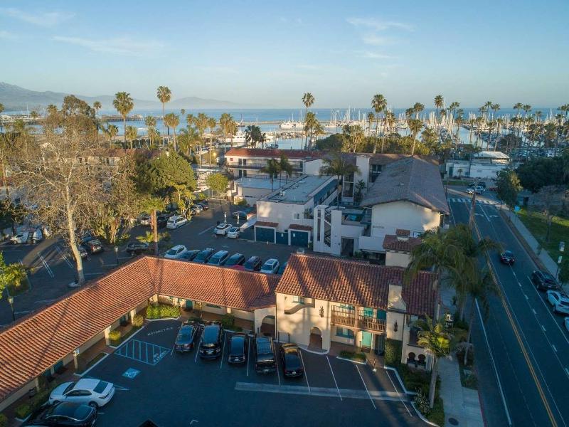 Castillo Inn At The Beach — main photo