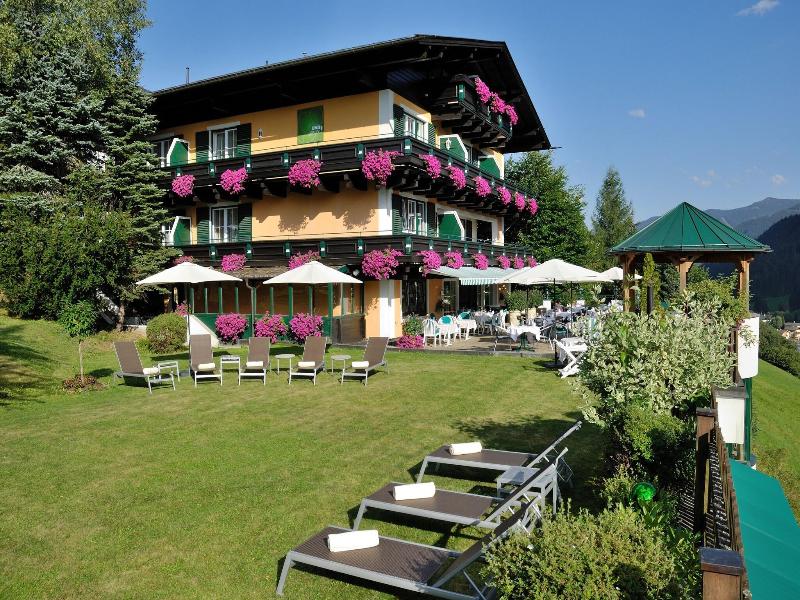 Eva Garden image
