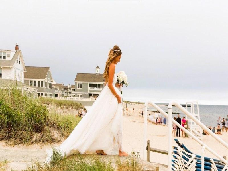By The Sea Guests Bed Breakfast Suites image
