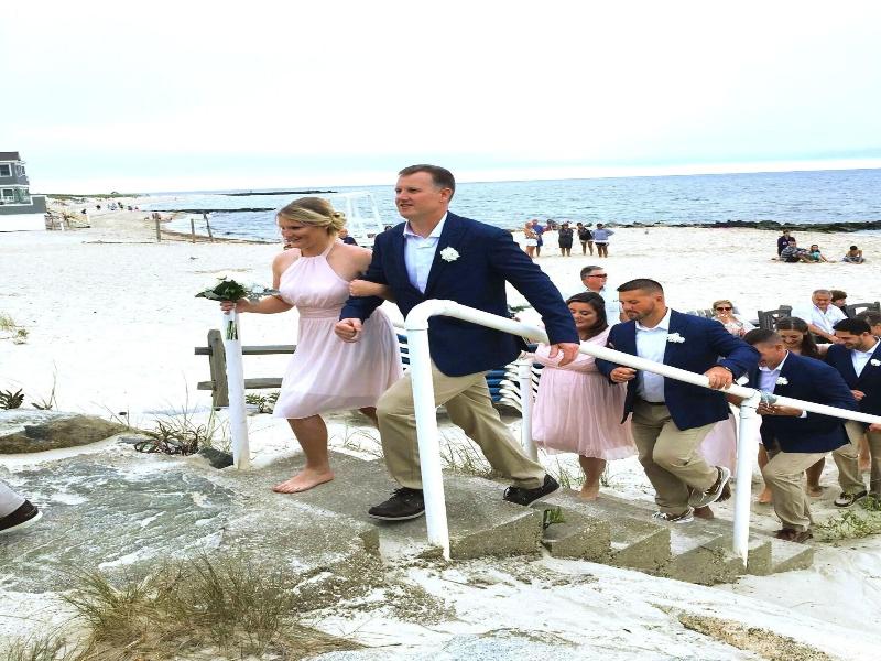 By The Sea Guests Bed Breakfast Suites image