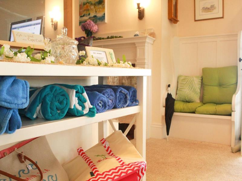 By The Sea Guests Bed Breakfast Suites image