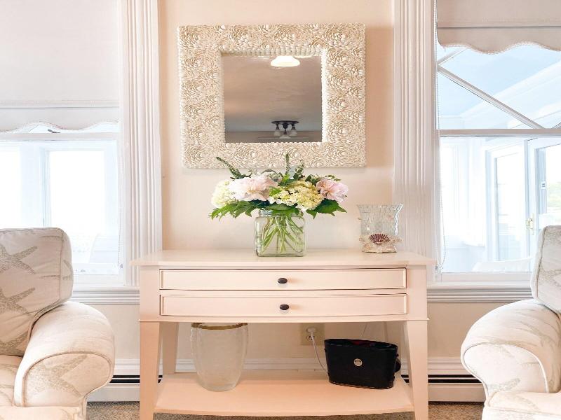 By The Sea Guests Bed Breakfast Suites image