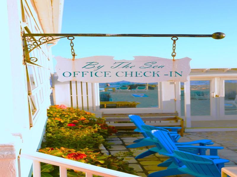 By The Sea Guests Bed Breakfast Suites image