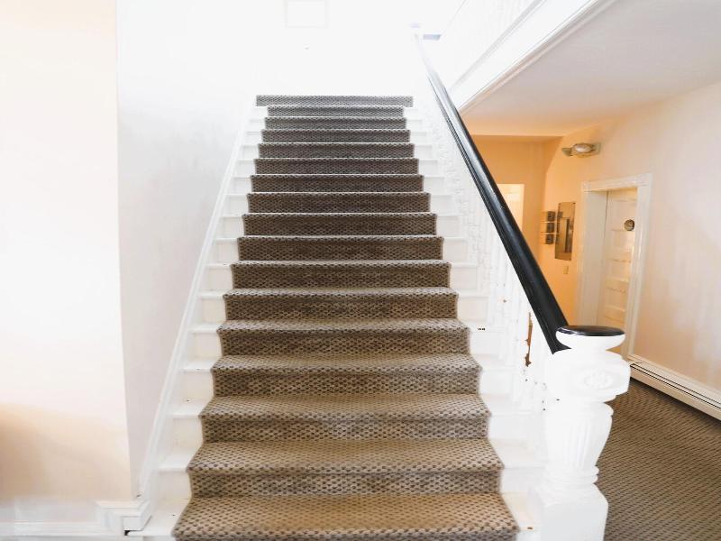 By The Sea Guests Bed Breakfast Suites image