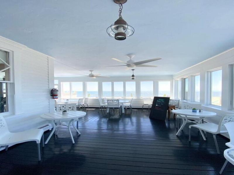 By The Sea Guests Bed Breakfast Suites image