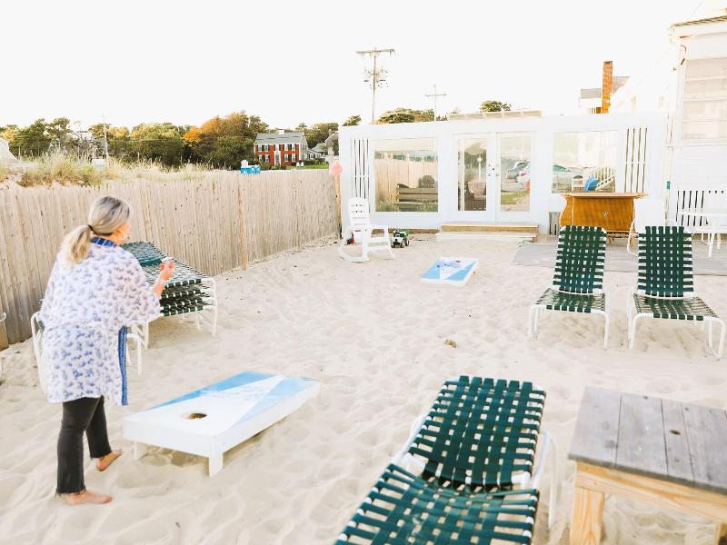 By The Sea Guests Bed Breakfast Suites image