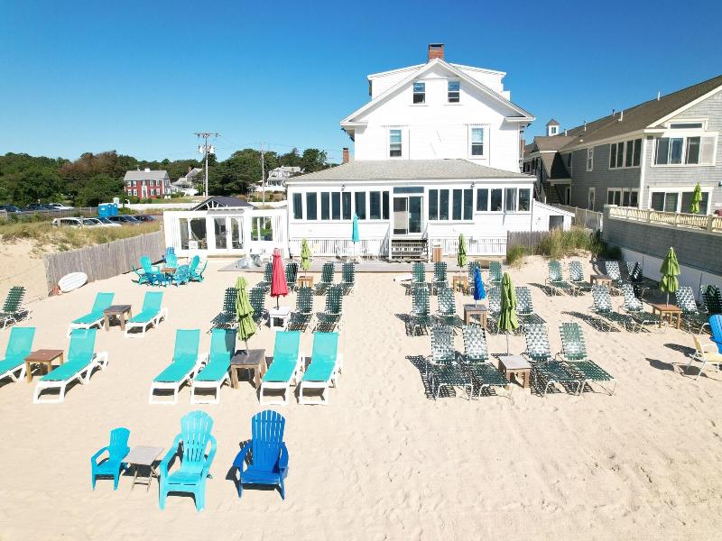 By The Sea Guests Bed Breakfast Suites image