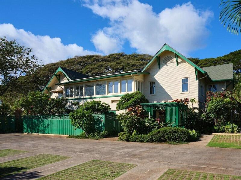 The Historic Wailuku Inn