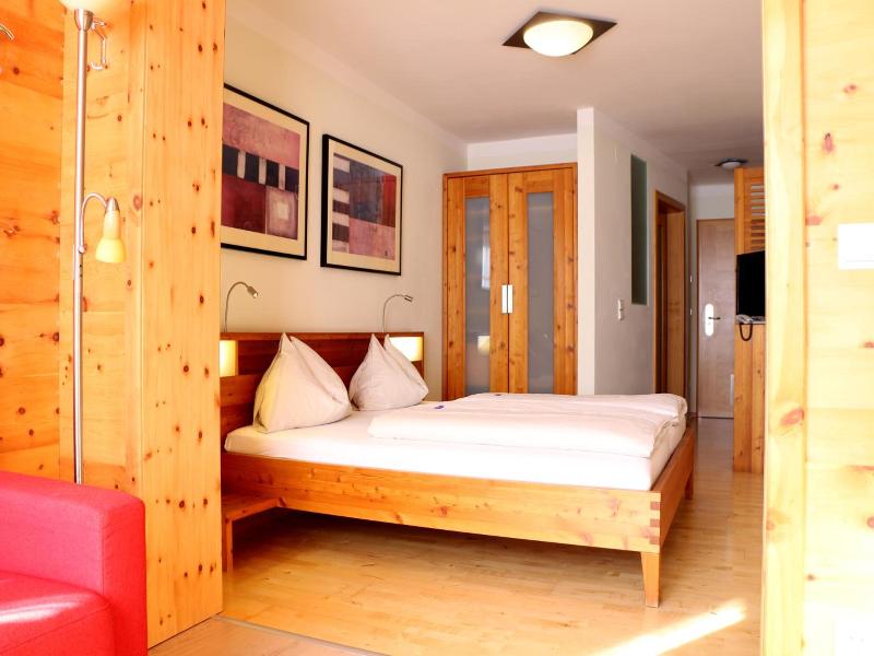 Hotel Binggl image