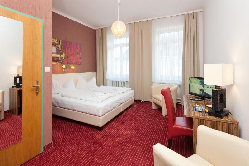 Stadthotel Hauser Eck image