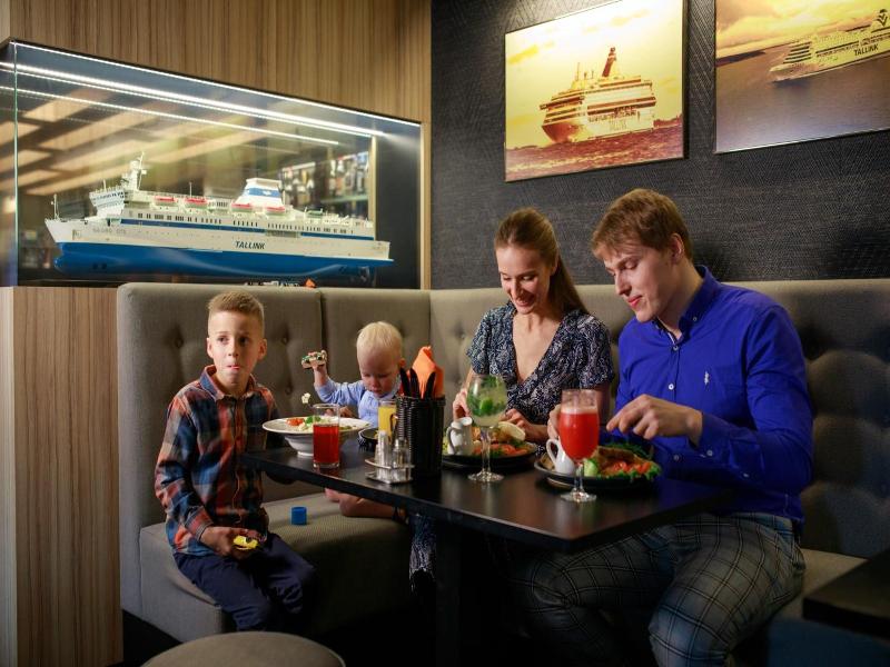 Viiking Spa Hotel image