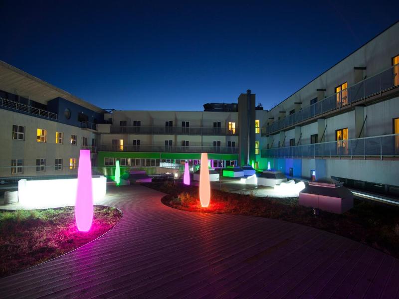 Viiking Spa Hotel image