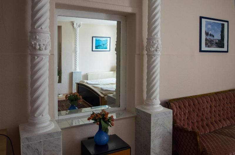 Hotel Apex image