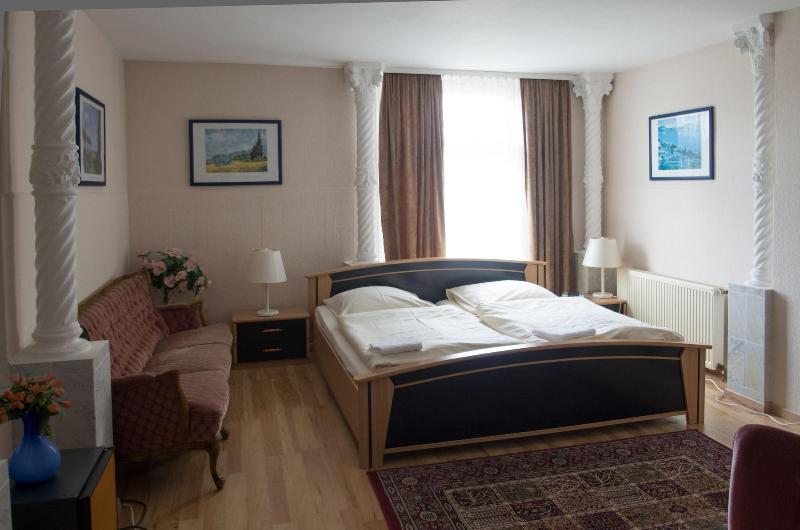 Hotel Apex image