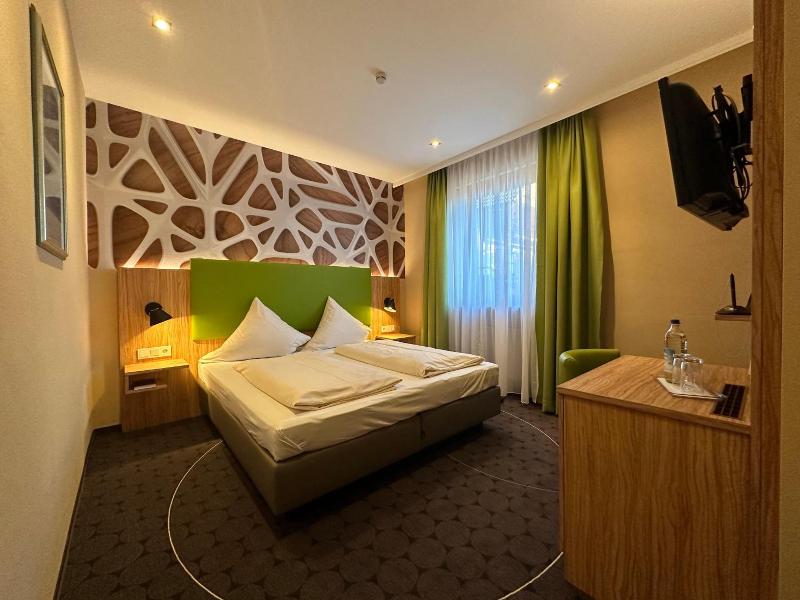 Rothsee Hotel image