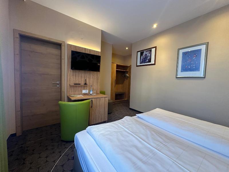 Rothsee Hotel image