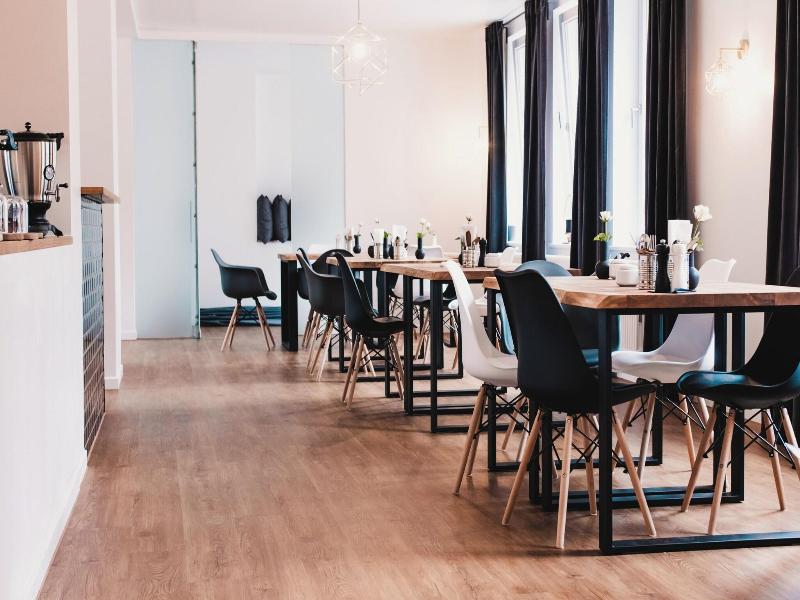 Hotel Palmenbad image