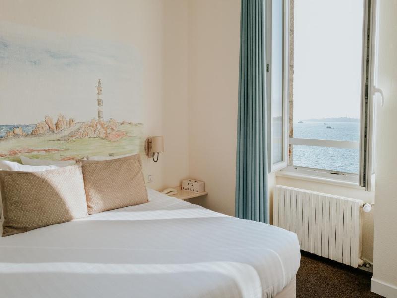 Hotel Aux Tamaris image