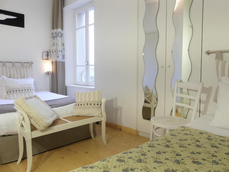 Hotel Aux Tamaris image