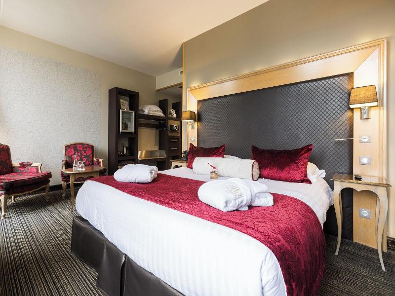 Plaza Madeleine Hotel Spa image