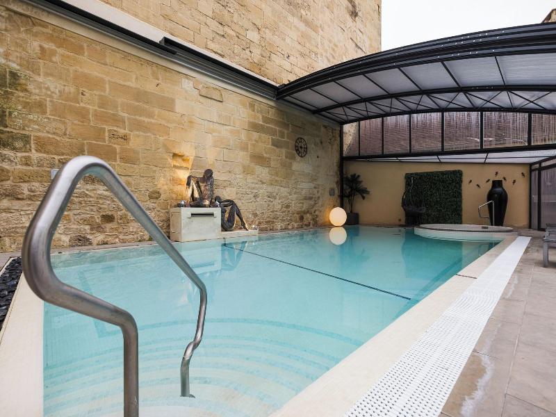 Plaza Madeleine Hotel Spa image
