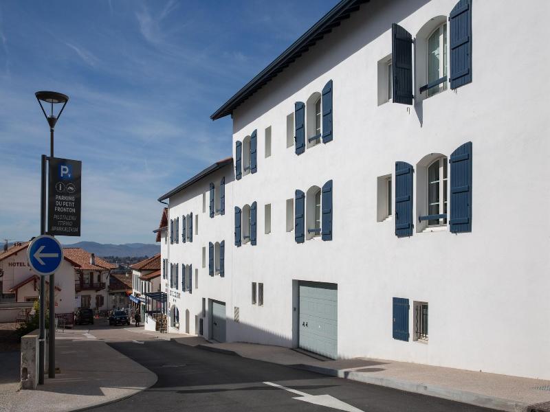 Hotel Olatua image