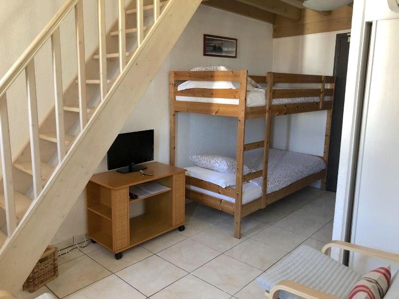 Hotel Olatua image