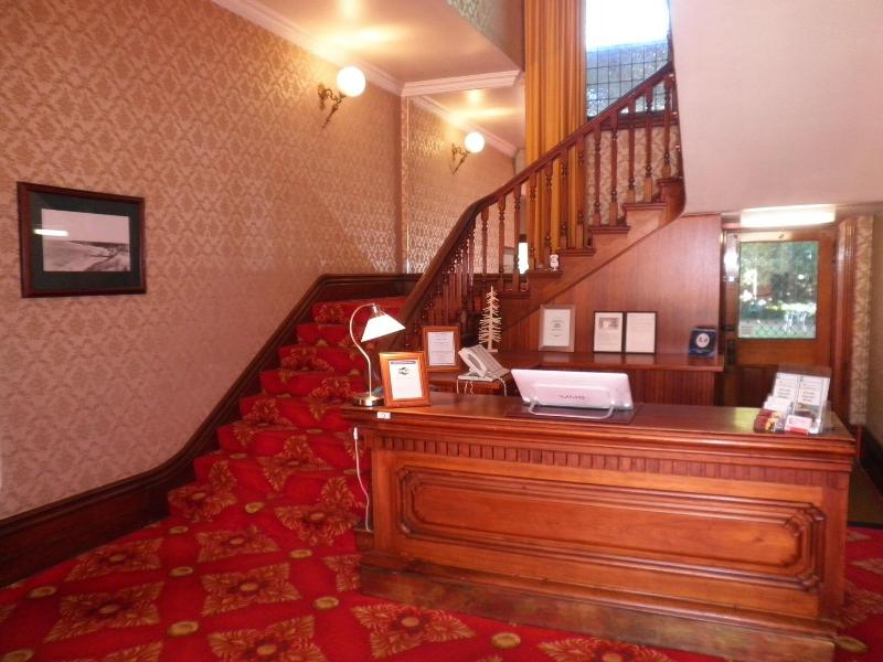 Princes Lodge Motel image