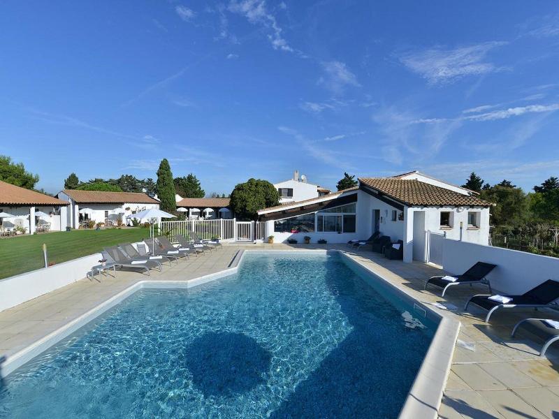 Hotel Mas De La Grenouillere image