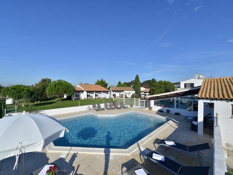Hotel Mas De La Grenouillere image