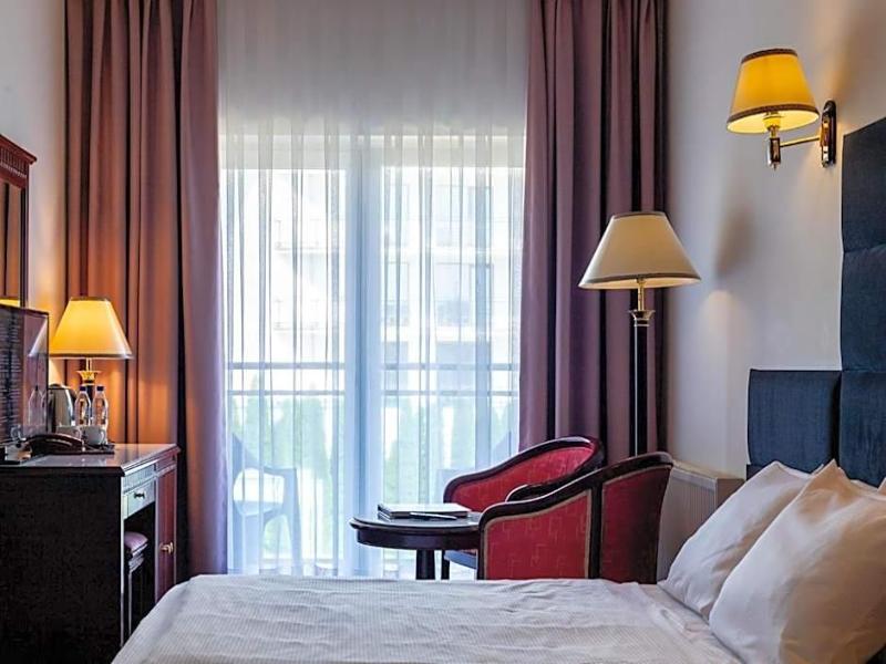 Royal Park Hotel And Spa image