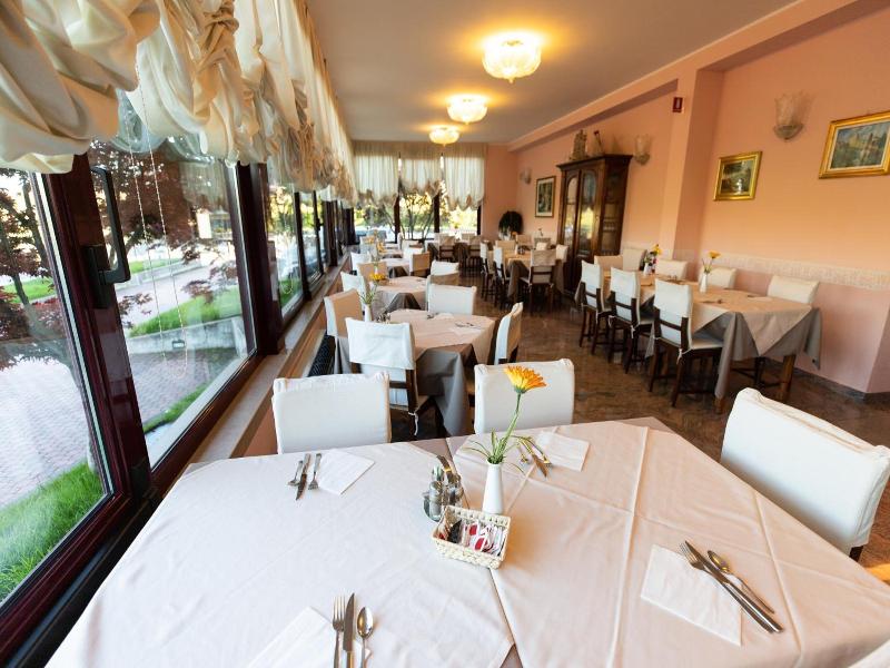Hotel Da Roberto image