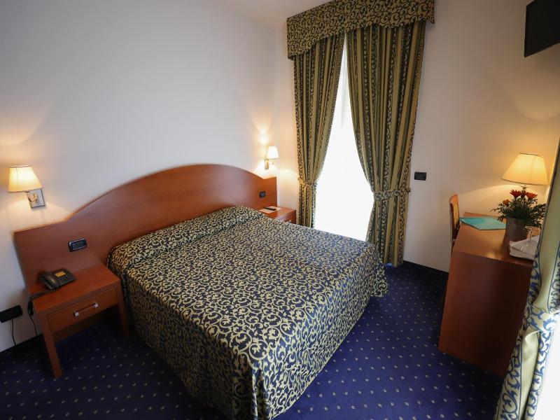 Hotel Da Roberto image