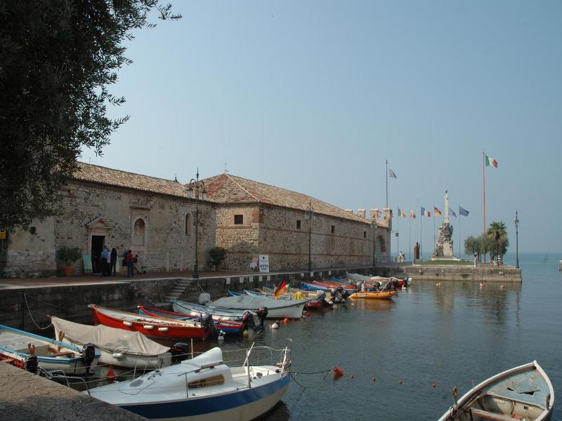 Hotel Da Roberto image