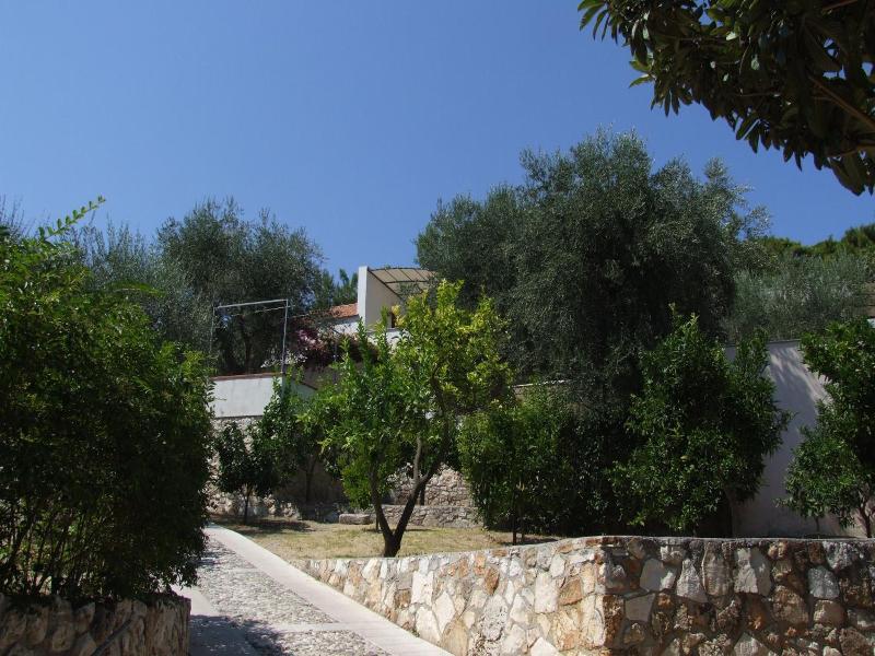 Villaggio Ripa image