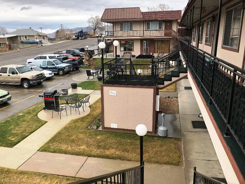 Bristlecone Motel
